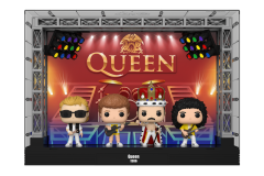 Queen-d06-Deluxe-Wembley-1